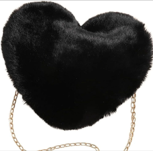 BLACK HEART CHAIN PURSE