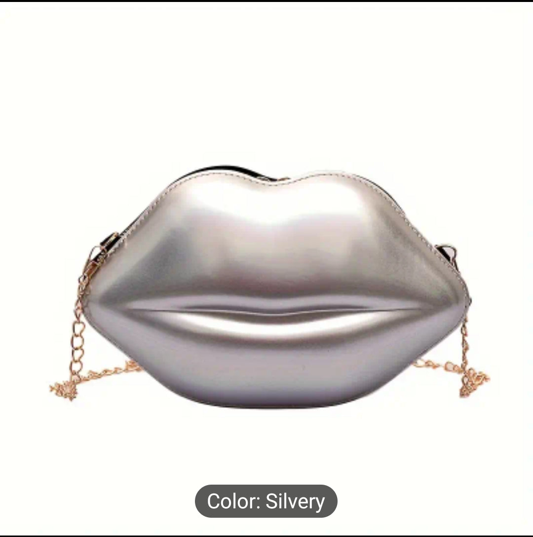 Silver Kiss Purse